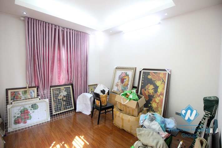 6 floor house for rent in Trung Kinh, Ha Noi